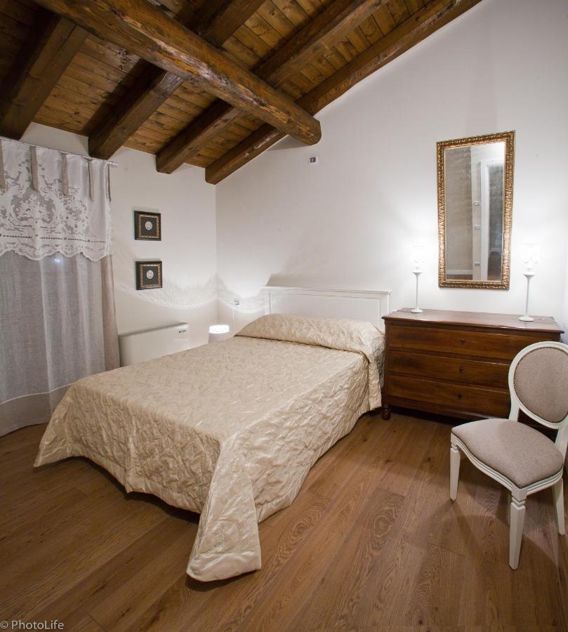 Wine Resort Luisa Mariano del Friuli Kamer foto
