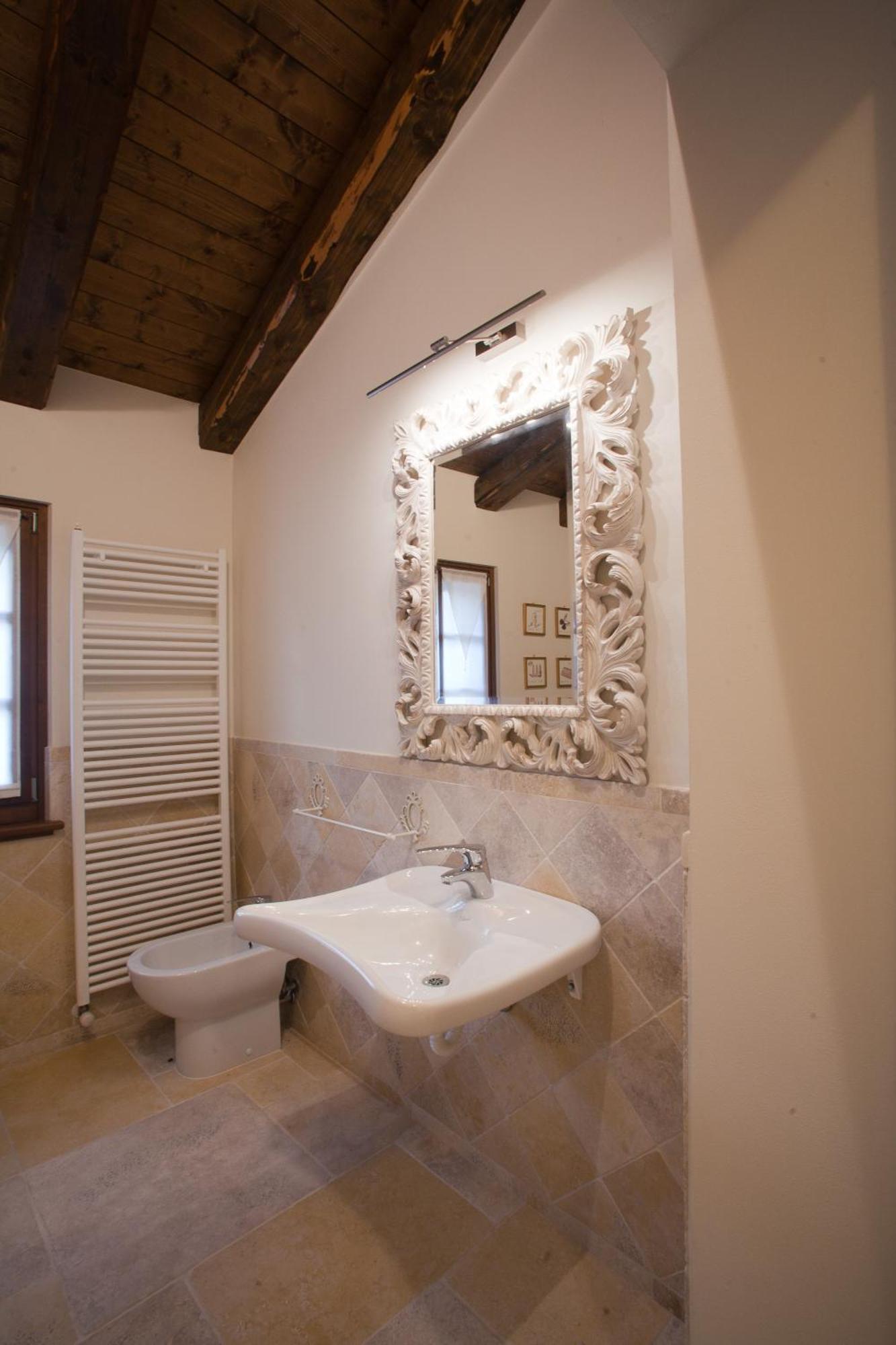 Wine Resort Luisa Mariano del Friuli Buitenkant foto